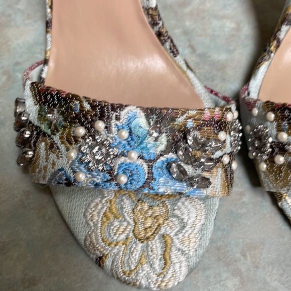 Aldo brocade sandals (sz 7.5) - Picture 9 of 12